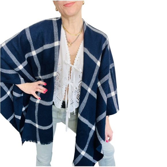 TOMMY HILFIGER Plaid Blanket Shawl Wrap Cape Blue White One Size - Picture 5 of 12